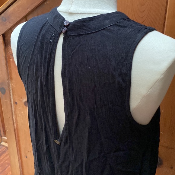 O’Neill Lace Panel Dress - Picture 6 of 8